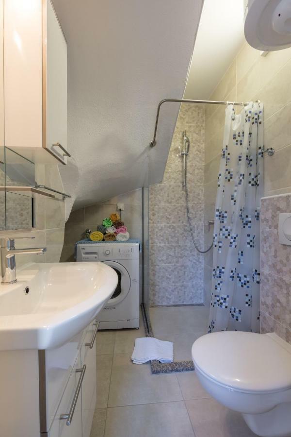 Holiday Home Vesna Башка-Вода Экстерьер фото